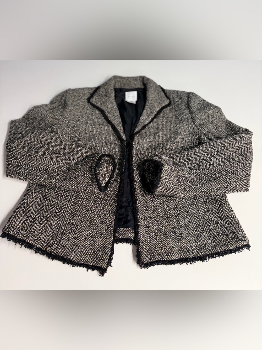 Kate Hill Black & White Tweed Fringe-Trim Blazer